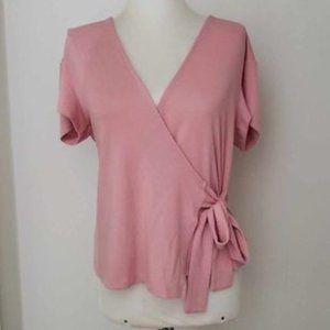 GAP lightweight sweater knit wrap front top. sz small NWOT